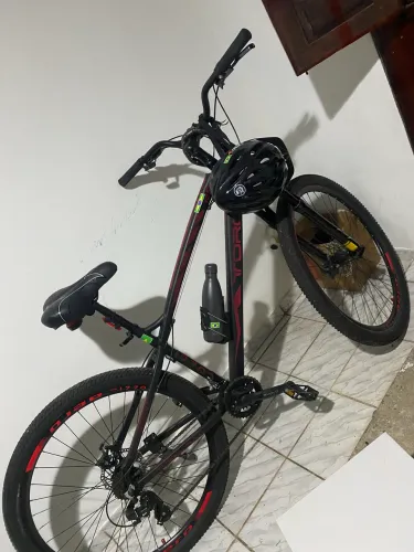 Bicicletas bem equipada 
