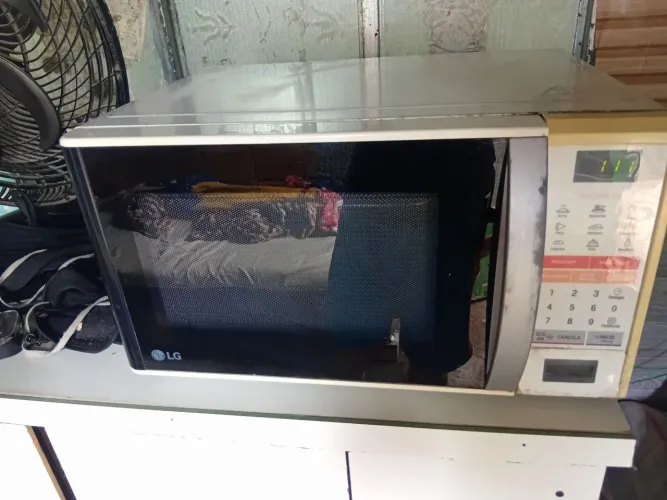 Micro-ondas LG 31litros 110volts
