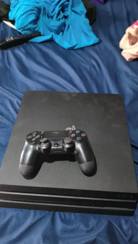 Ps4 pro 42 jogos na conta