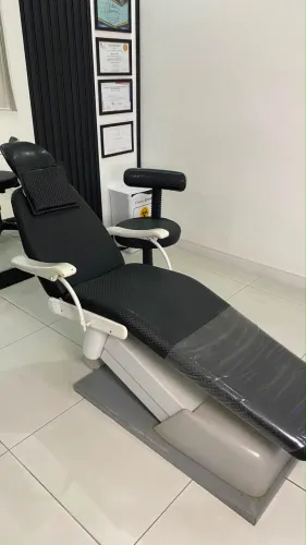 Cadeira elétrica com mocho