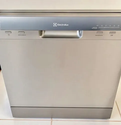Lava-louça Electrolux 8/10 serviços 
