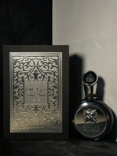 Perfume Árabe Fakhar Black da Lattafa - 100ml (NOVO)