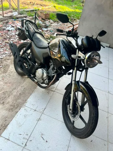 Vendo facto 125 moto em boa condição quitada selada moto boa toda pintada revisada !