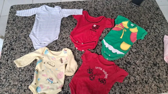 Roupas de bebê