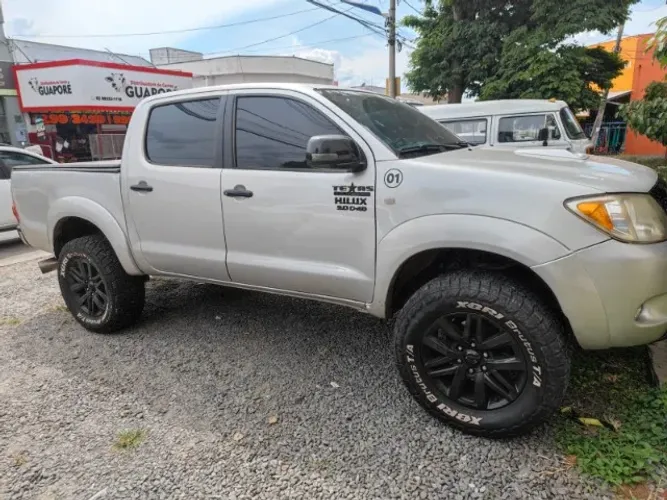 Toyota Hilux CD SRV D4-d 4X4 3.0 TDI Diesel AUT 2006
