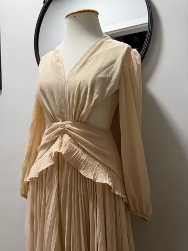 Vestido longo plissado M