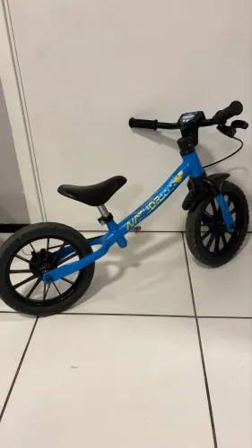 Bicicleta de equilíbrio