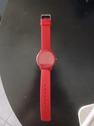 Relógio vermelho