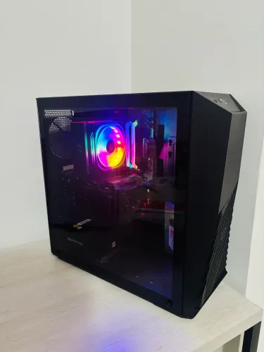 PC Gamer Ryzen 5 5600X + GTX 1650 Super + 16GB + SSD + HD - Pronto para jogar