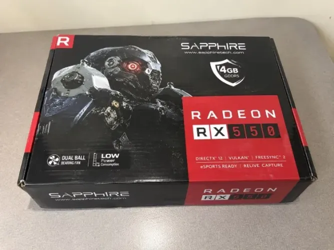 Placa de Vídeo Sapphire Radeon RX 550 4GB