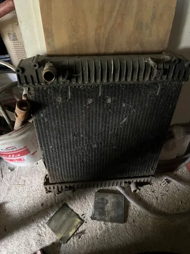 Radiador da 709