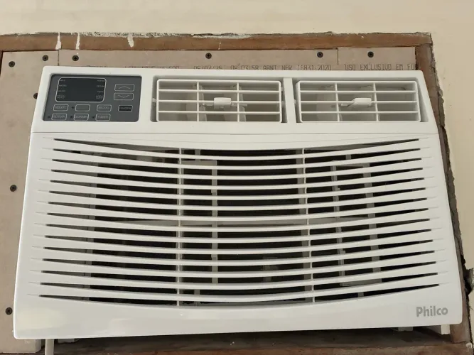Ar condicionado semi novo Philco 7500 BTUs