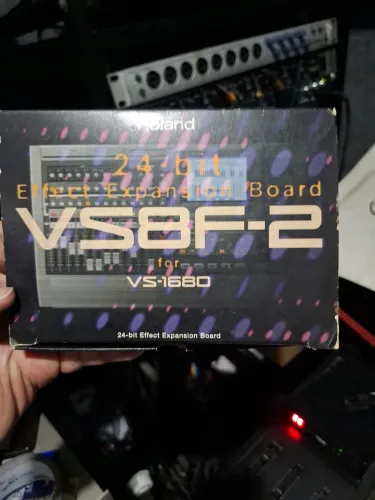 Placa Roland Efeitos Vs8f-2 para Vs2480 ou Vs1680