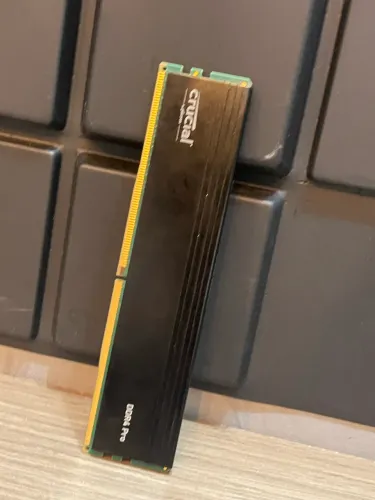 CRUCIAL PRO DDR4 1X16GB 3.200MHZ