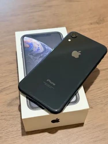 iPhone XR 64 gb
