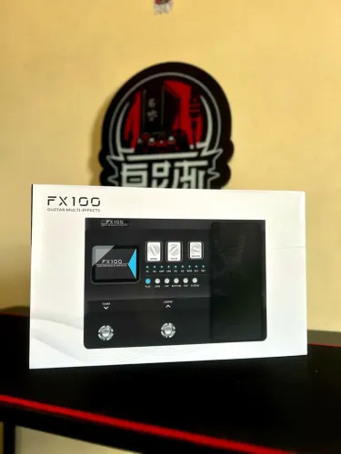 Pedaleira Flamma FX100 Multi-Efeitos para Guitarra
