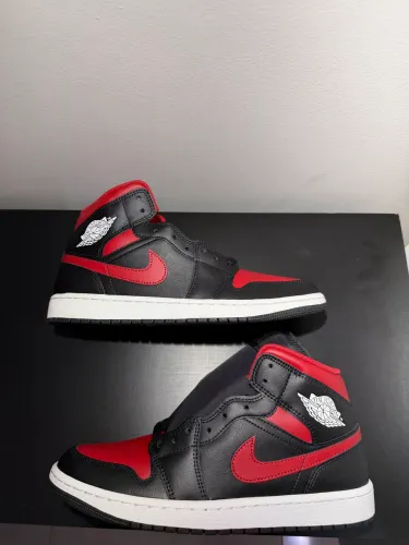 Air Jordan 1 Mid BR41