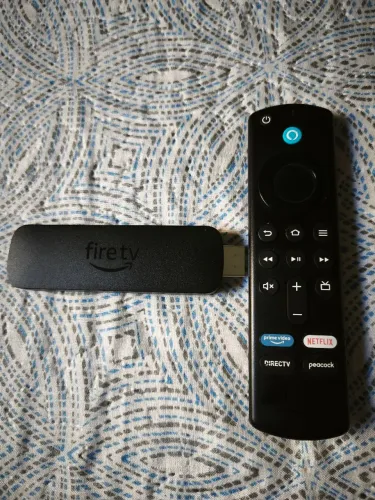 Amazon Fire TV Stick 4k- Bem Conservado (Transforme sua TV em Smart!)