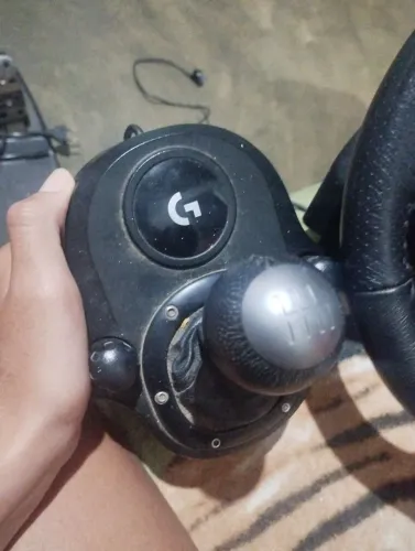 Volante Logitech G29,em perfeito estado de conservação
