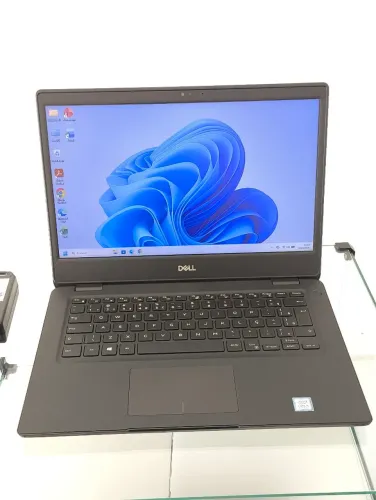 Notebook Dell Latitude 3400 - Intel Core i5-8265U - RAM 8GB - SSD 256GB - Tela "14 Slim
