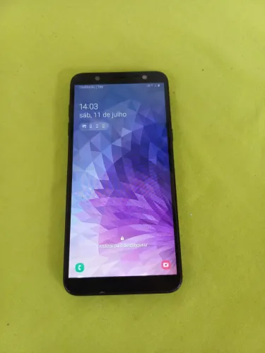 VENDO SAMSUNG GALAXY J8 64GB E 4GB DE RAM.