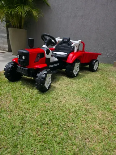 Carrinho Trator Elétrico com Caçamba 12v