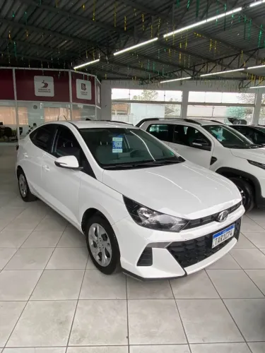 Hyundai HB20S Comfort Plus 1.0 Flex 12V Mec. 2025