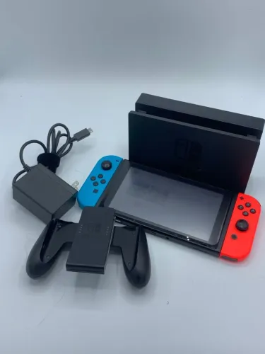 Nintendo Switch V2 Completo (Parcelo até 12x)