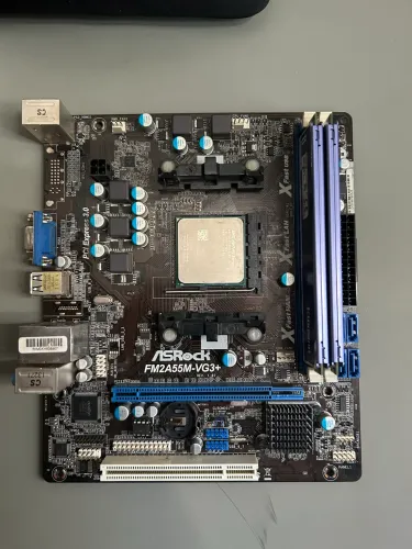 Placa mãe ASRock FM2A55-VG3+