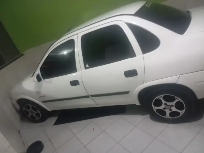 Disponível 