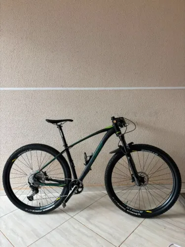 Bicicleta Oggi 7.4