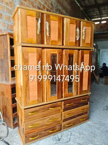 Guarda roupa de casal 4 portas novo entrega grátis.