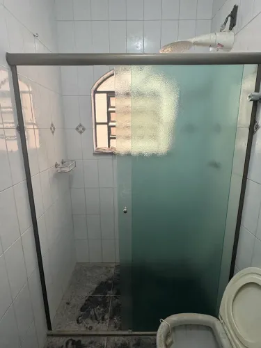 Box para banheiro - Alumínio em bronze
