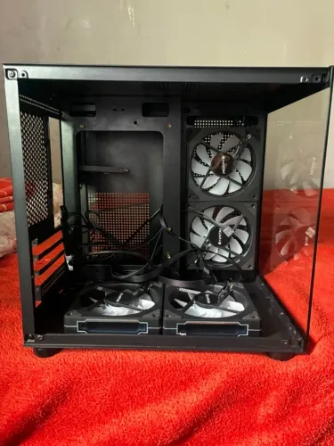 Gabinete Hayom com 4 Fans inclusas (Usado por 1 semana)