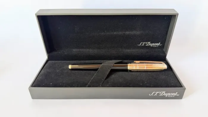 Caneta S.T. Dupont Olympio Medium Roller Ball - Duotone Black Lacquer & Palladium - Ref. 4