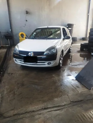 Renault Clio Expression 1.0/1.0 Hi-power 16V 3P 2006