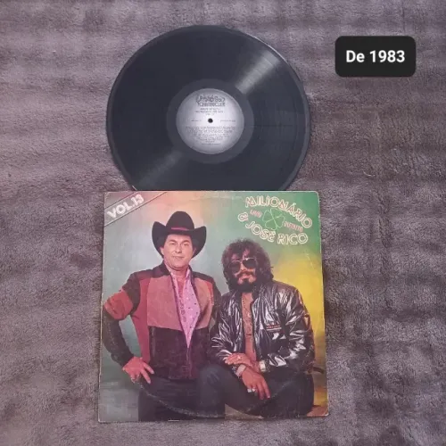 Disco de Vinil Milionário&José Rico de 1983 em perfeito estado, uma raridade! Só sucessos