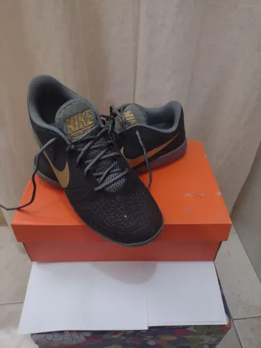 Tênis Nike Lunar Ultimate TR 