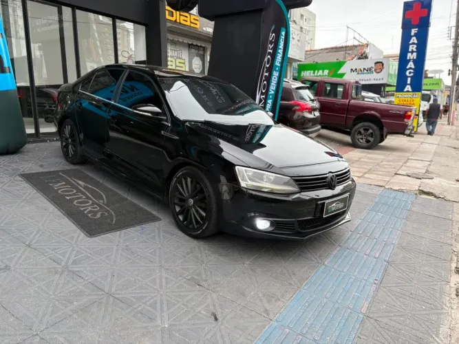 Volkswagen Jetta Highline 2.0 TSI 16V 4P Tiptronic 2012