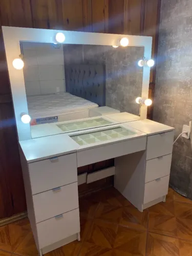 Penteadeira Camarim Branca 7 Gavetas com Espelho