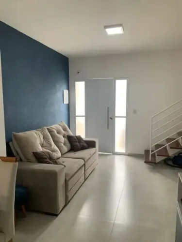 Sobrado com 2 dormitórios à venda, 130 m² por R$ 375.000,00 - Monte Belo - Taubaté/SP