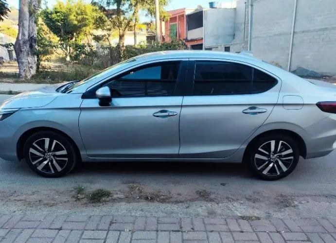 Honda City Sedan Touring 1.5 Flex 16V 4P Aut. 2022