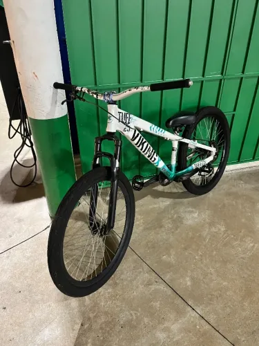 Viking tuff 26, só pegar e andar
