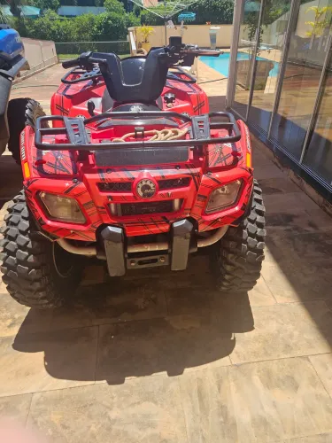 Quadriciculo Outlander max Can am 