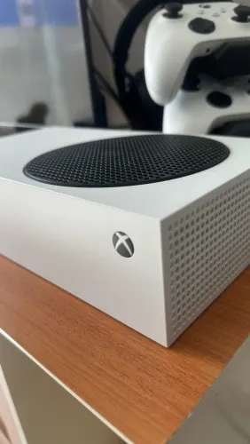 Xbox series s 512gb com dois controles originais