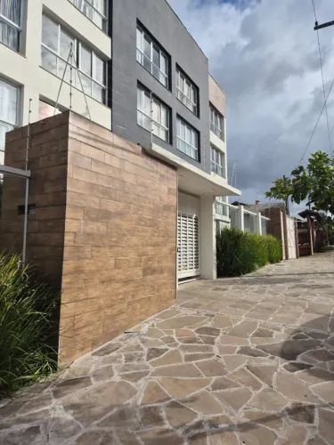 kitnet mobiliado proximo bloco S UCS bairro petropolis