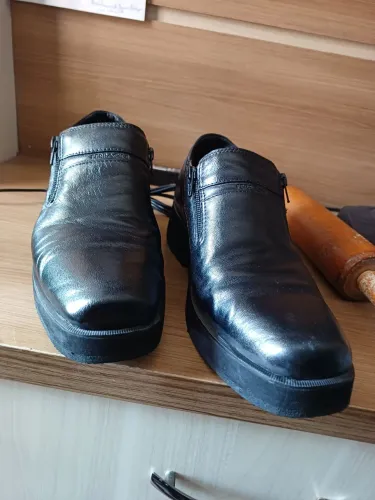 Vendo sapato de couro masculino social Ferracini