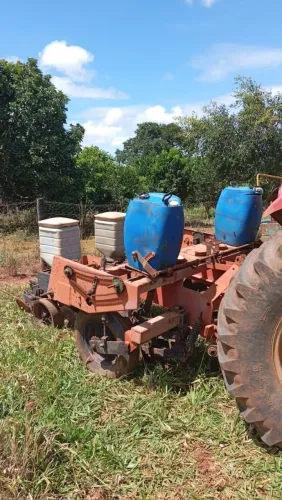 Plantadeira 2 linha 