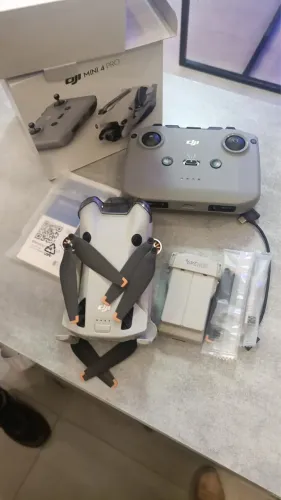 Drone DJI mini 4 Pro standard - semi novo
