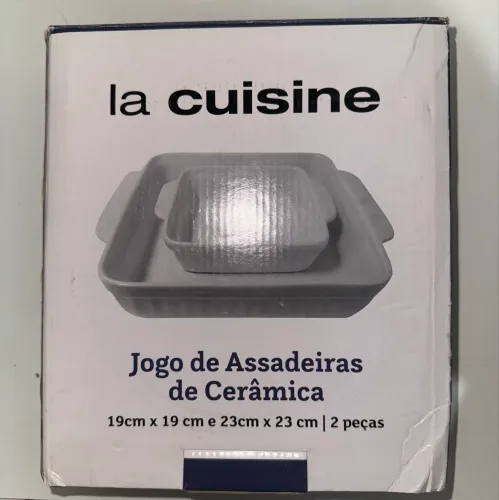 Vendo jogo de assadeiras amarelo